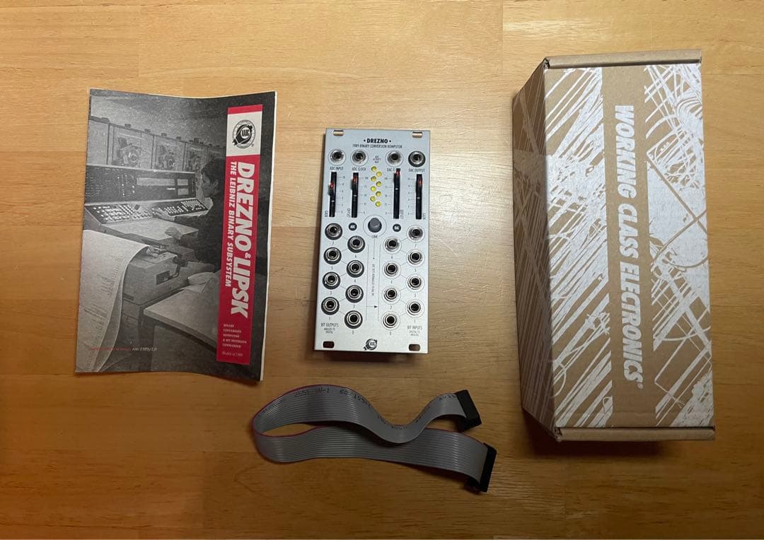 Xaoc Drezno モジュラーシンセ 🌳 Xaoc Devices Tallin モジュラーシンセ VCA - メルカリ